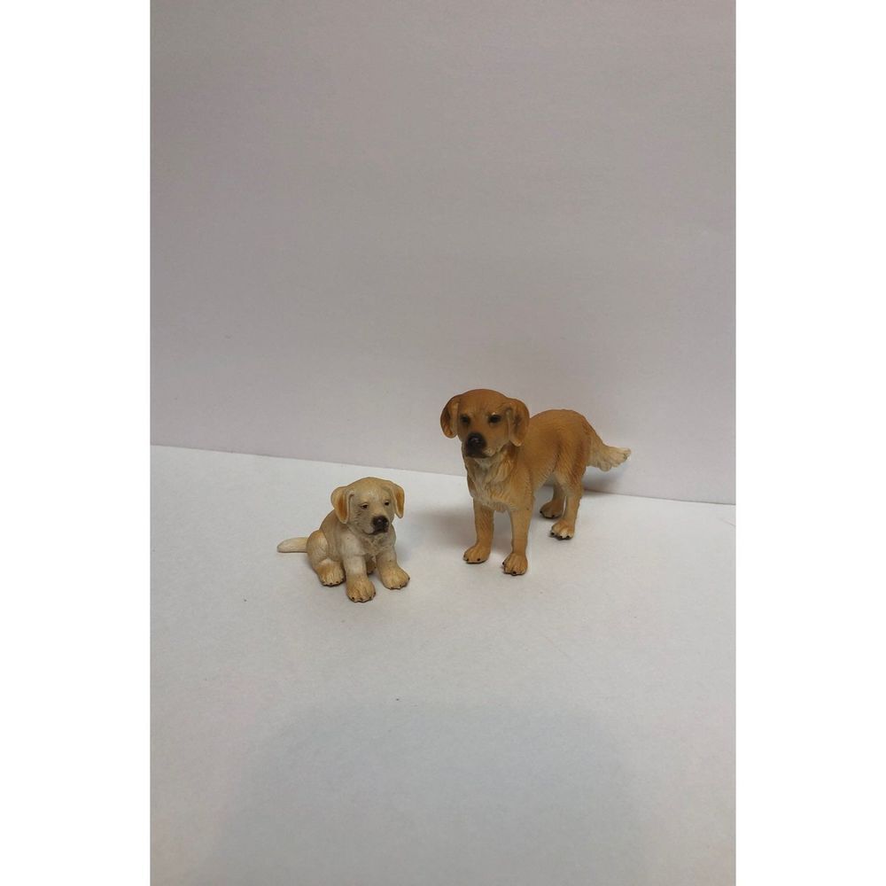 Schleich Golden  Retriever Mom and puppy